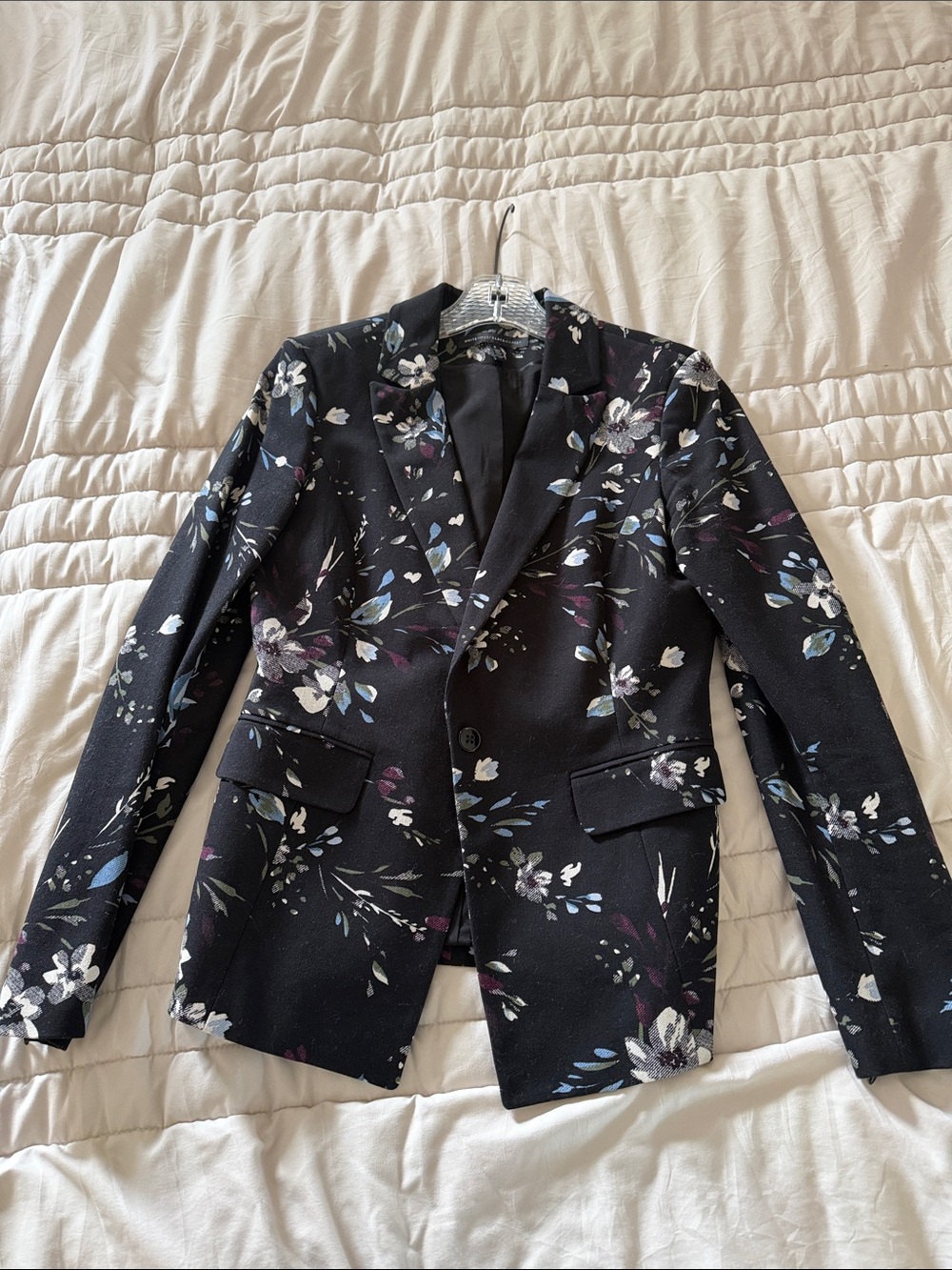 White House Black Market Black Floral Single-Button Blazer